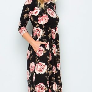 Last one! Sweet pea 3/4 sleeve dress NWOT